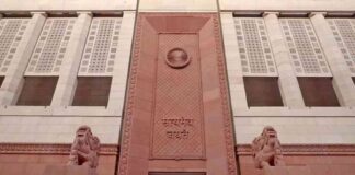 centre-nitiates-talks-to-ease-msme-compliance-and-financing-ssues-mint
