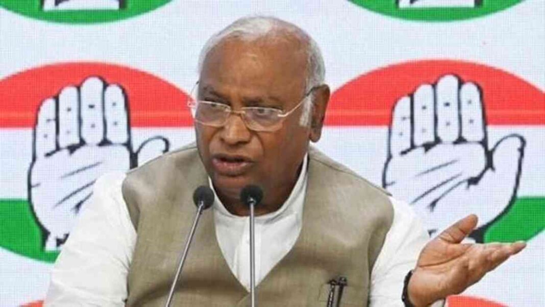 mallikarjun-kharge-urges-accountability-and-promotion-in-congress-leadership