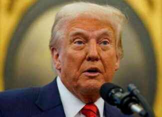 Trump Discusses Ending Ukraine War with Putin; Kremlin Response Ambiguous trump-discusses-ending-ukraine-war-with-putin-kremlin-response-ambiguous