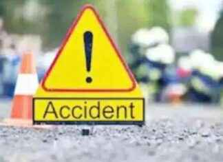 उत्तर प्रदेश के बरेली में एम्बुलेंस ट्रक से टकराकर 7 की मौत 7